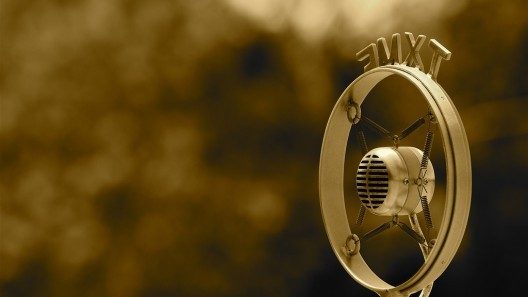 Old fashioned microphone - CC BY NC joshuaseye/Flickr